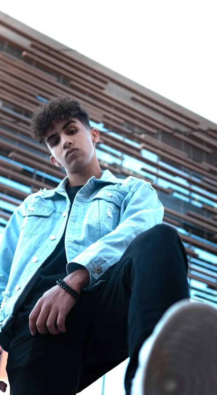 6 totally normal things grief makes you do