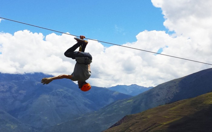 Zip Line / Tirolesa en Cusco / / Joinnus