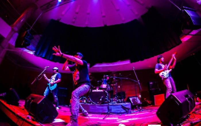 Nativos del Rock KRUDA + Máscara / Entretenimiento / Joinnus