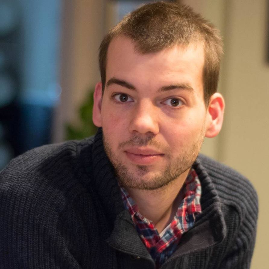 Headshot of Josh Lee
