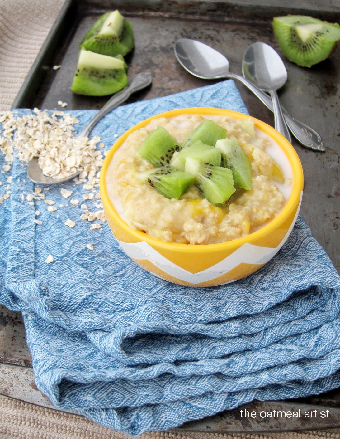 30 Decadent Oatmeal Recipes to Get You Out of Bed