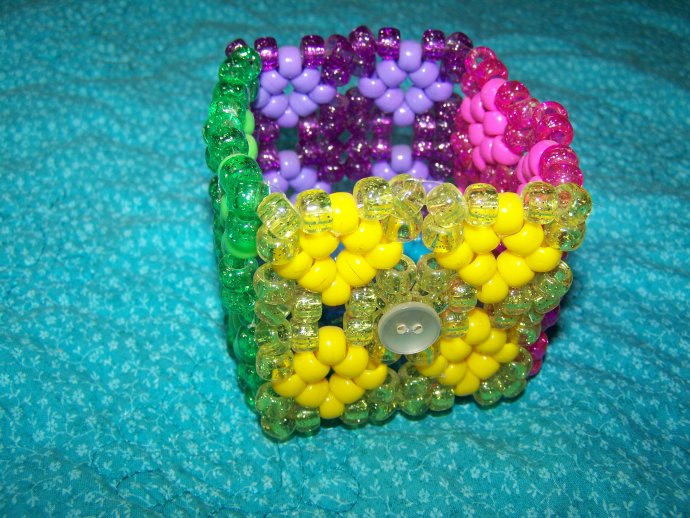 kandi box by Elissa116 Kandi Photos on Kandi Patterns