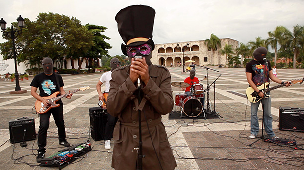 Poolpo presenta concierto “La Vuelta del Buho”