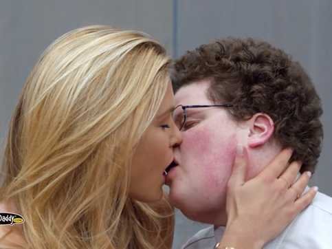 bar-refaeli-go-daddy-super-bowl-ad-2013-2