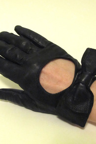 Bow Motorcycle Gloves