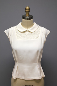 LOVELY LACE TOP