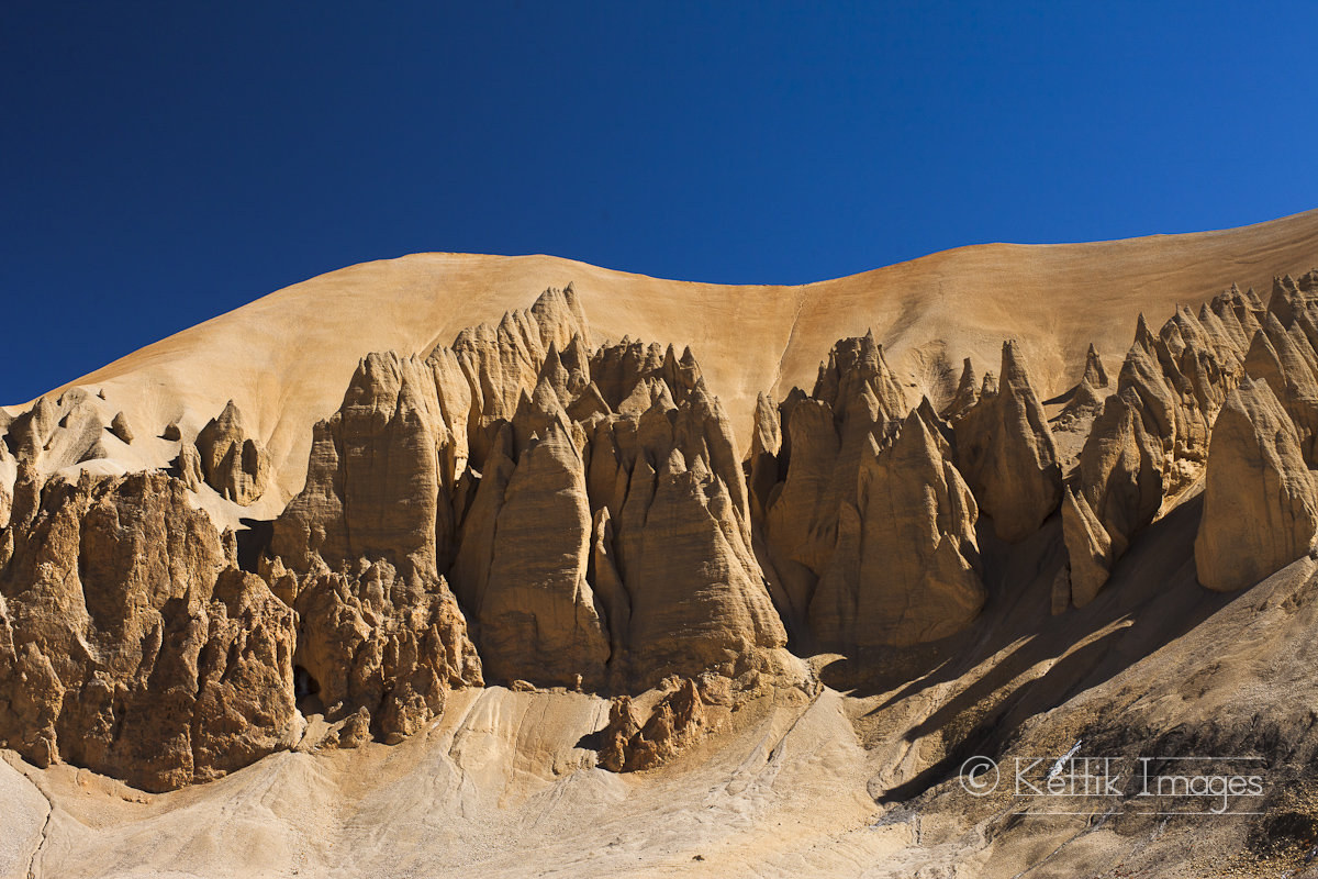 Sandblasted mountain sculptures on the route to Pang.