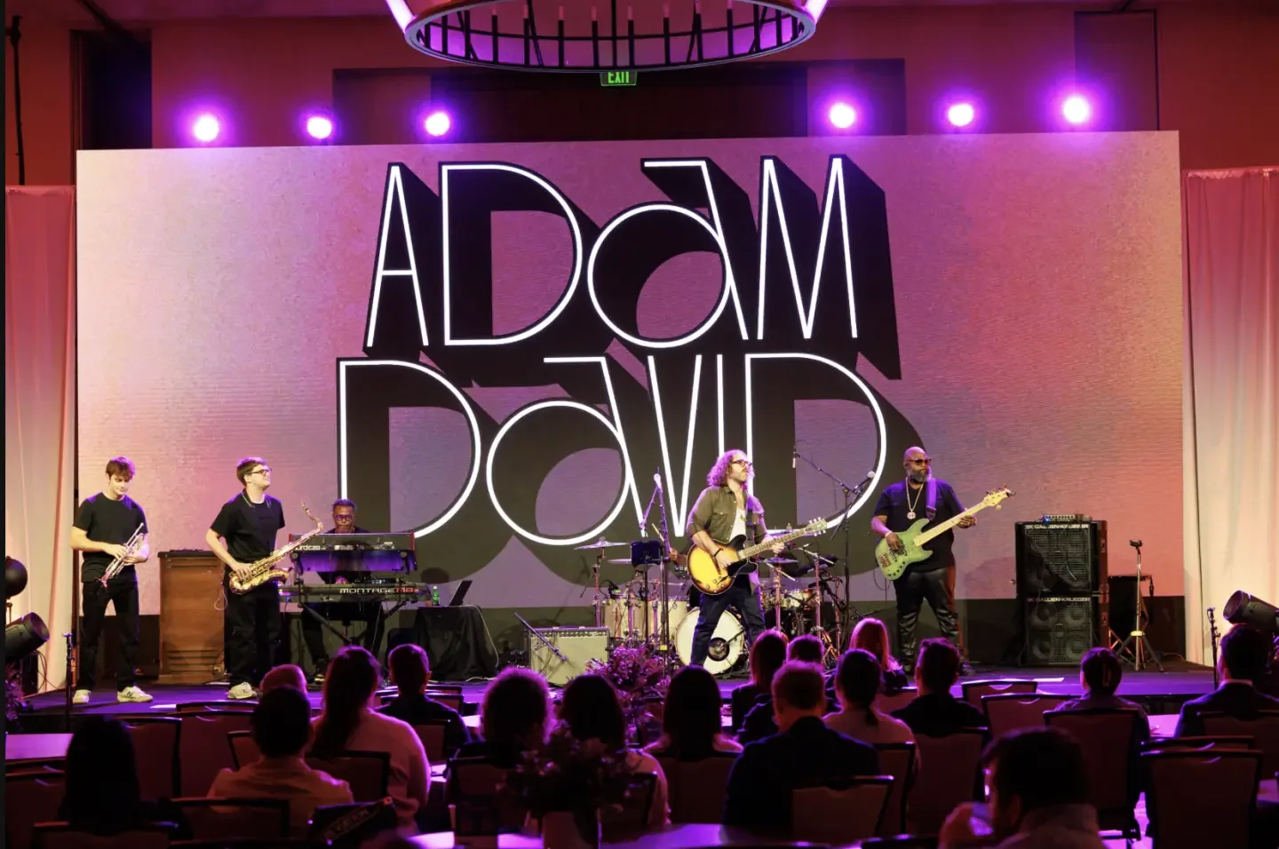 live-band.webp
