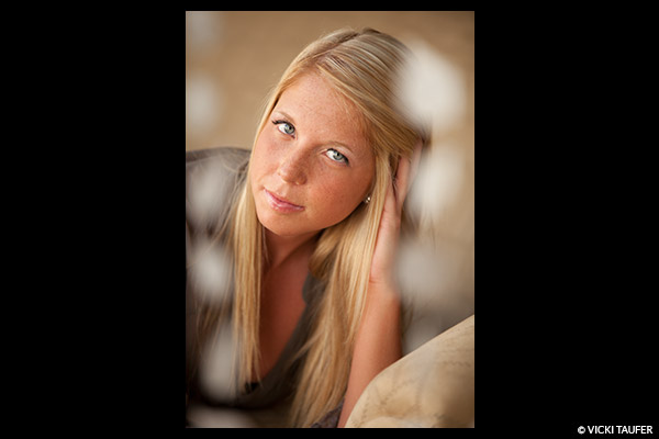 Border White Vertical