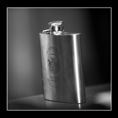 Grow Border black with white auto