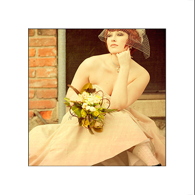 Inside Stroker white with black key