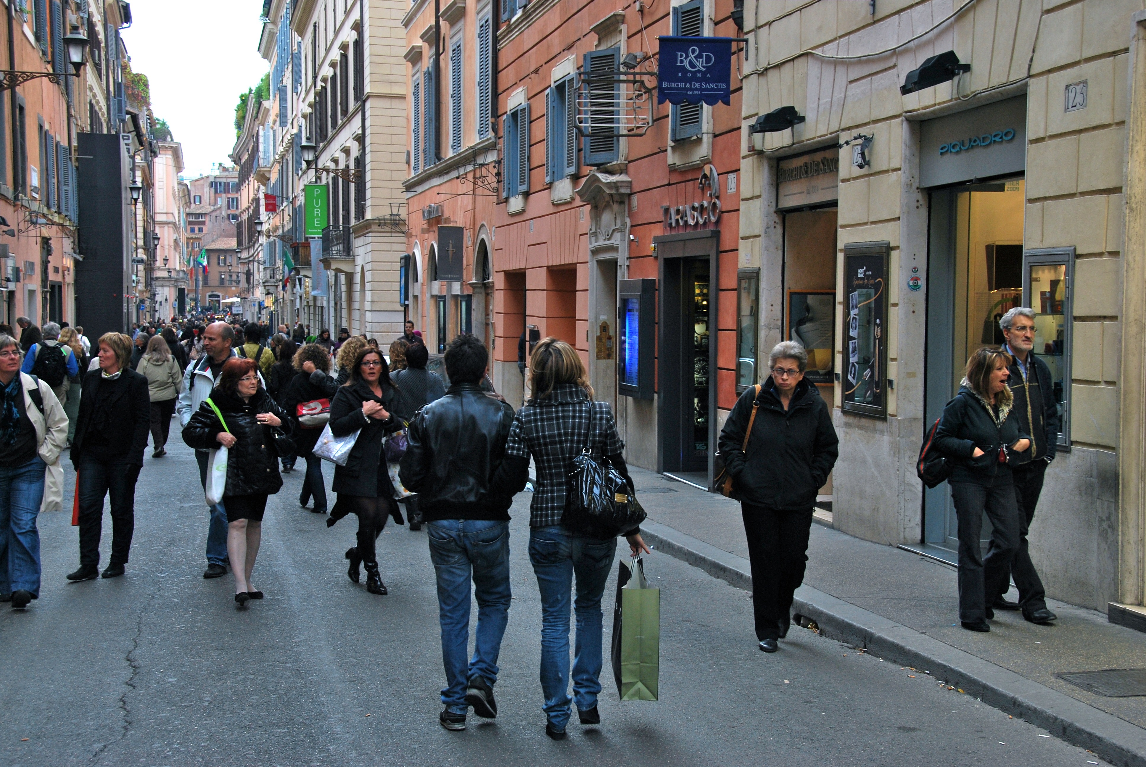 DSC_0475 Stepping out; shopping street near Spanish Steps; Rome, Italy