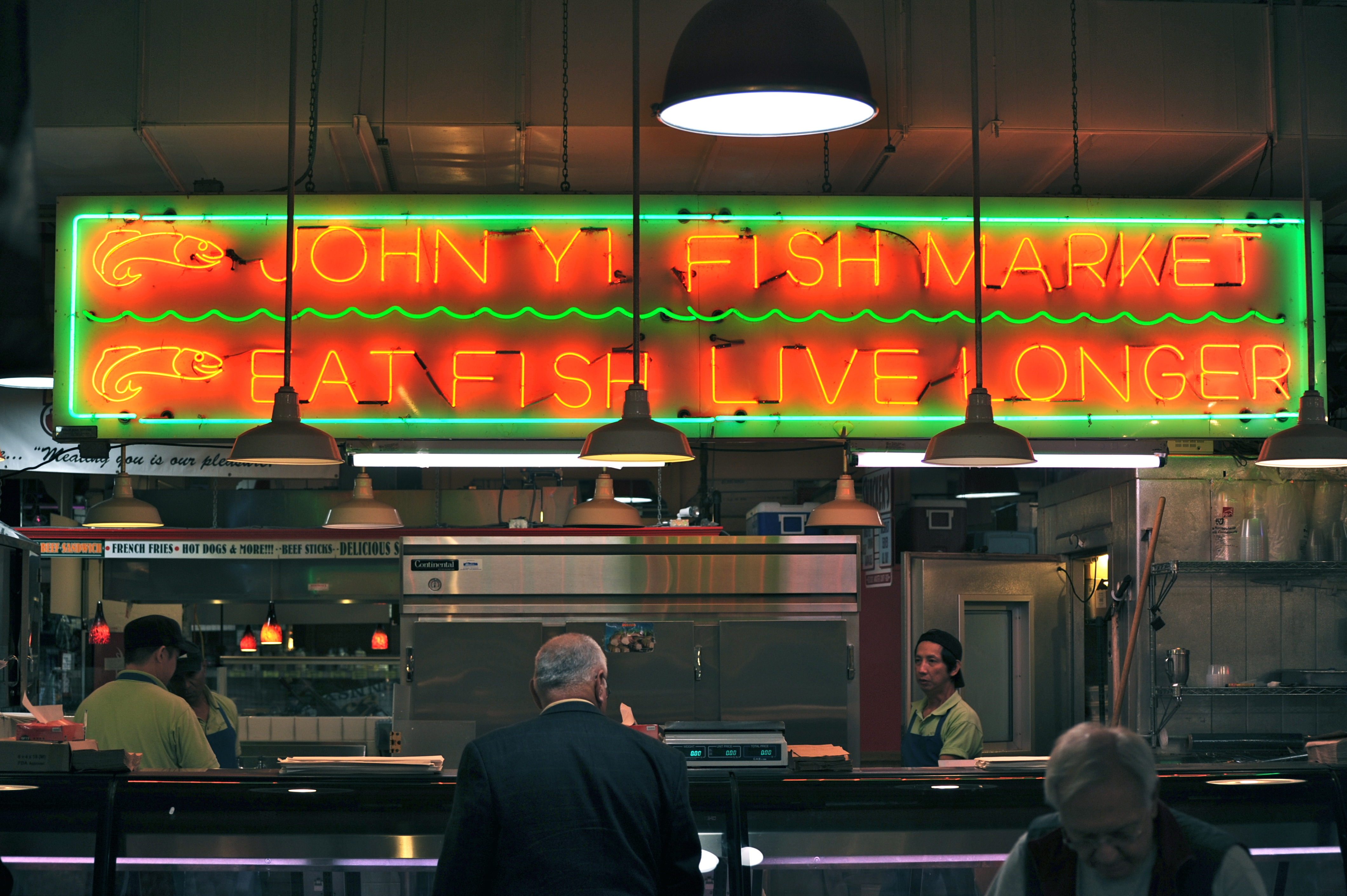 DSC_8511 John Yi Fish Market; Reading Terminal Market; Signage