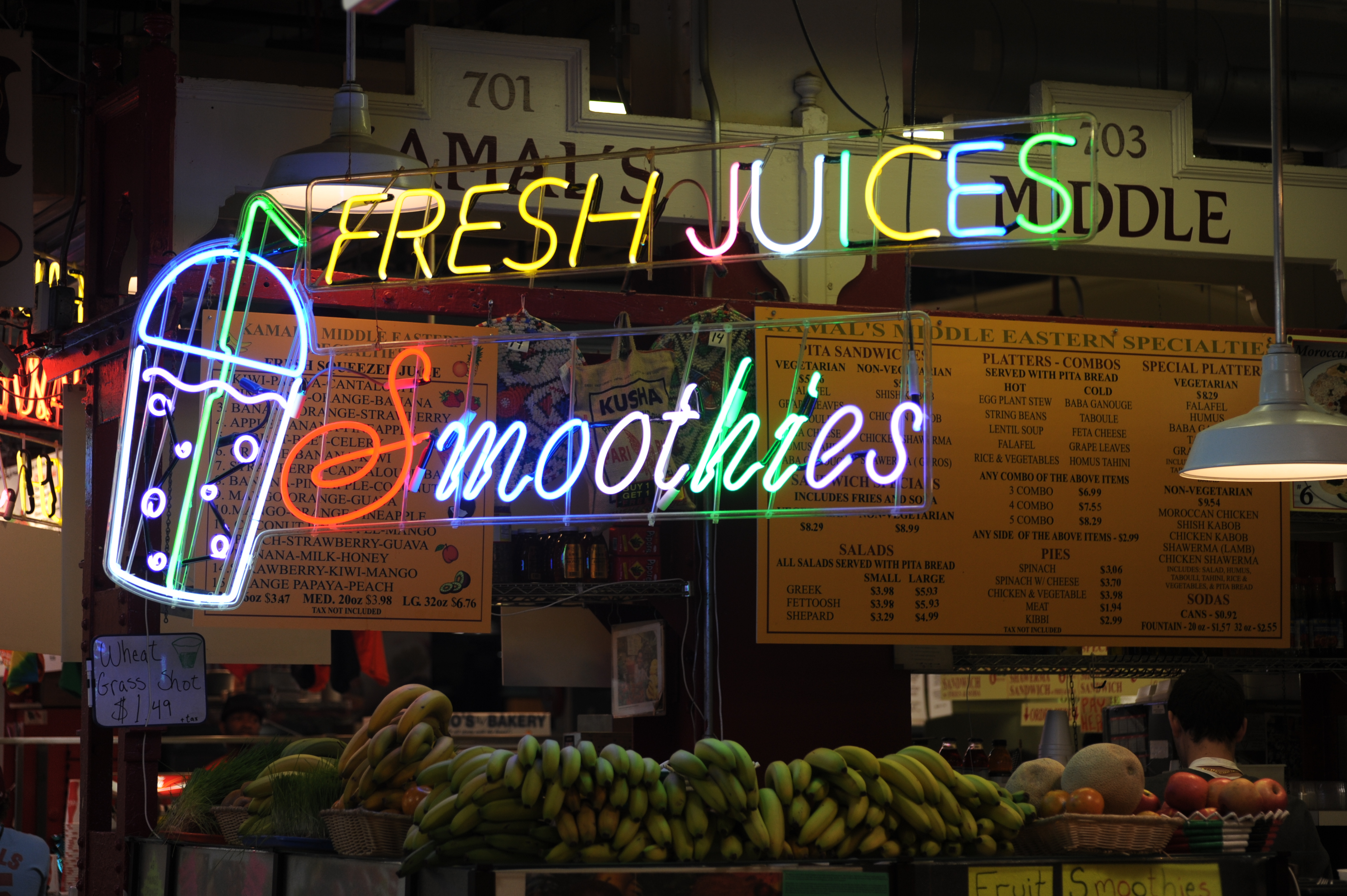 DSC_8508 Fresh Juices, Smoothies; Reading Terminal Market; Signage