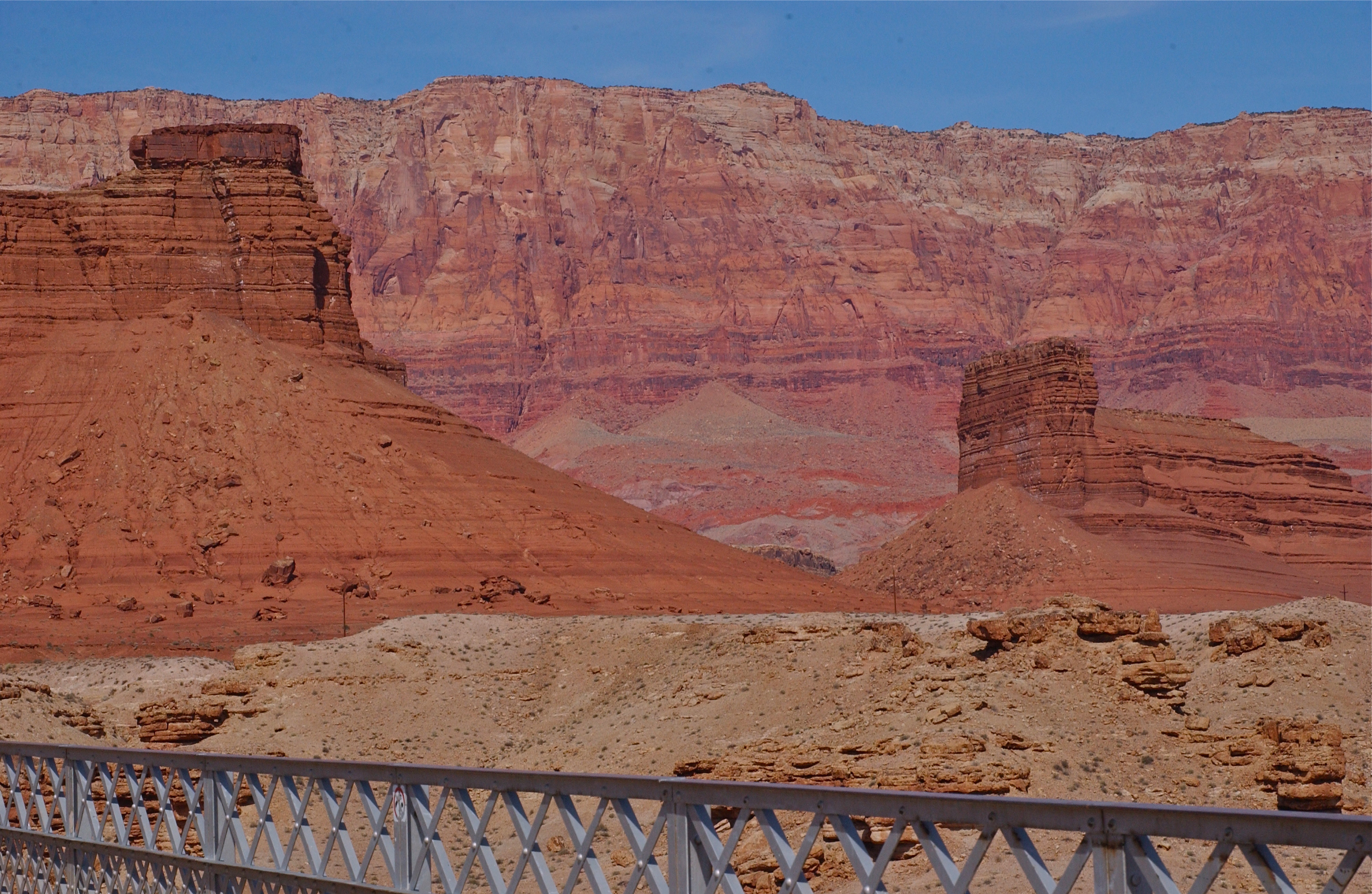DSC_0012 Entrance to Marble Canyon at the Navajo Bridge; Colorado River
