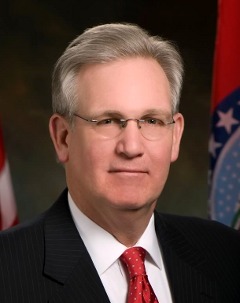 Nixon to Host Discussion in Chillicothe