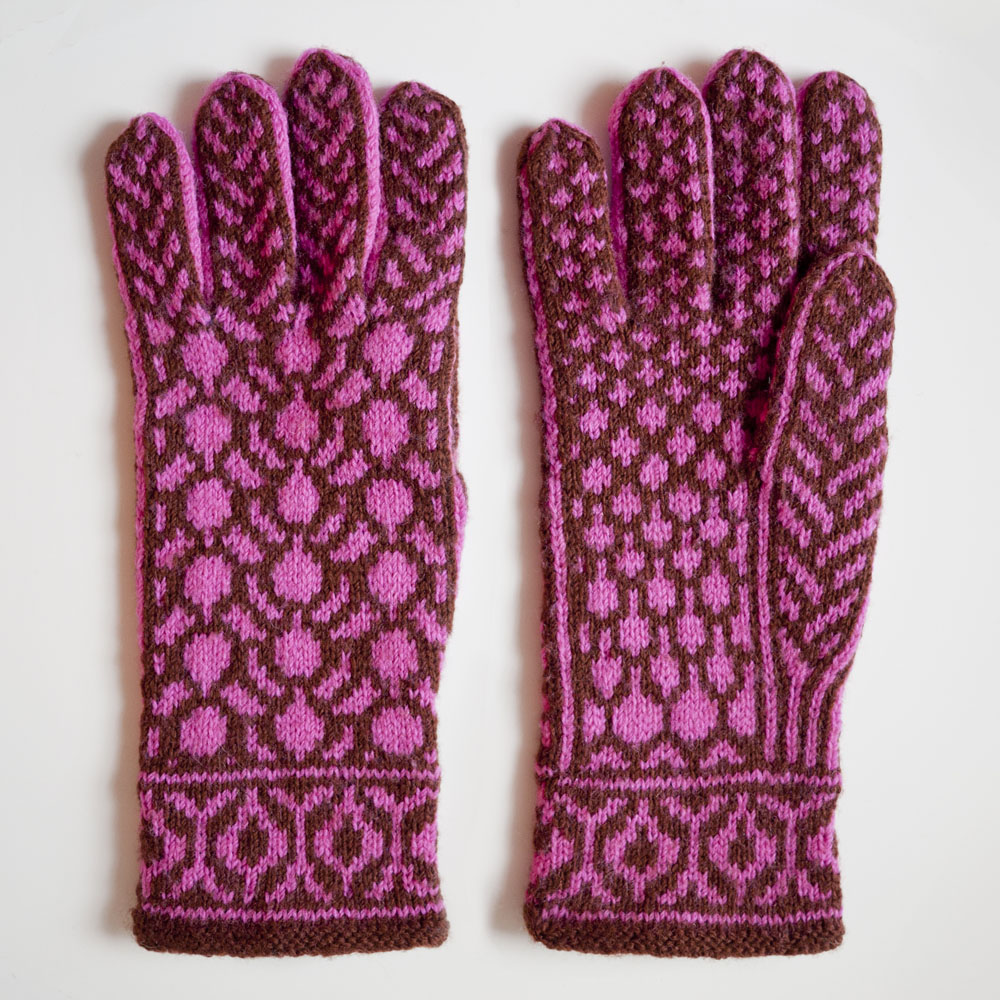 Redbud_Gloves_Pic1.jpg?1485629308