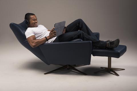 New American Leather Comfort Air Chairs