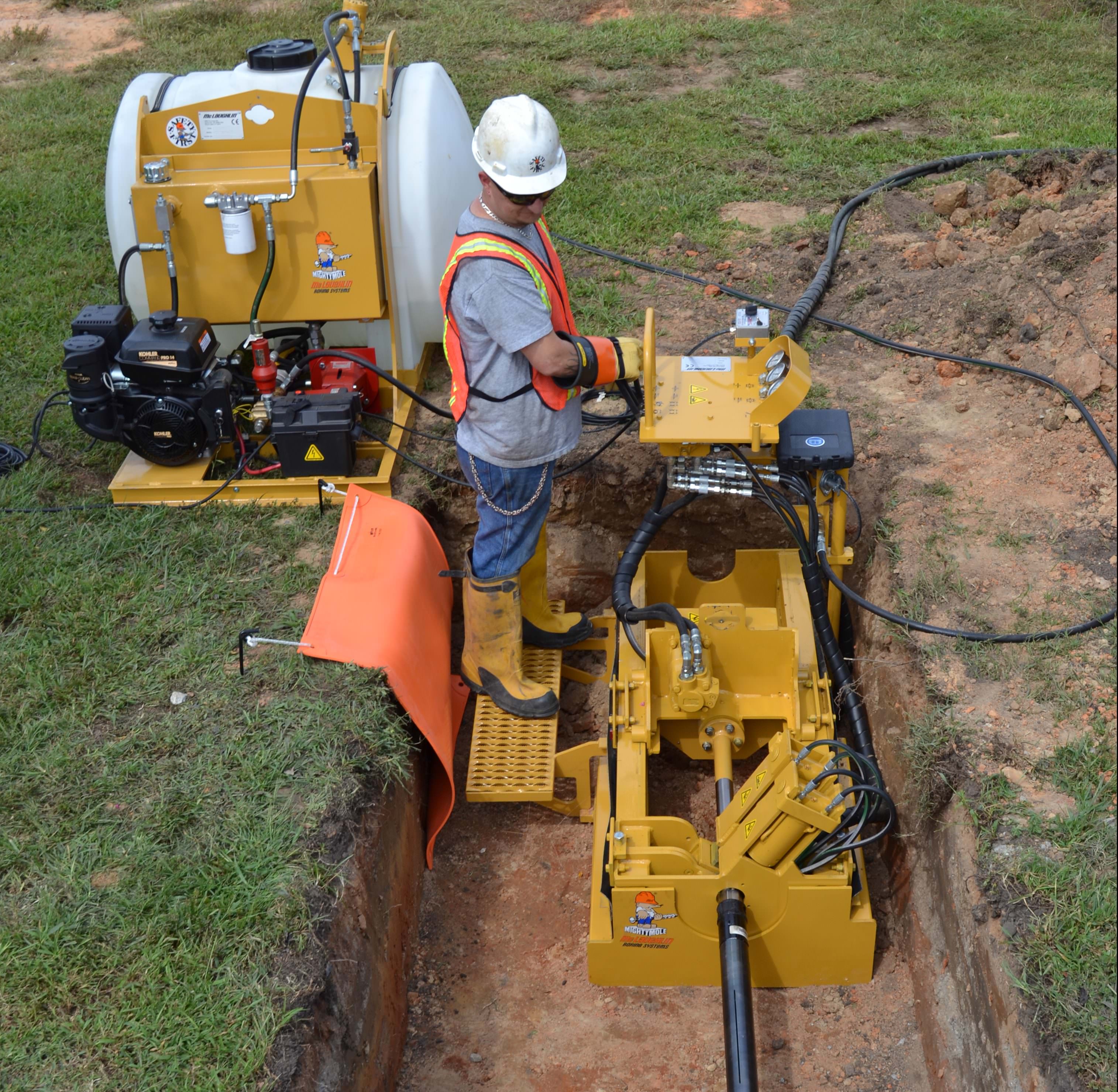Easy to Operate Easy to operate. Fully hydraulic vices provide fast and reliable rod assembly and disassembly with ease of operation.