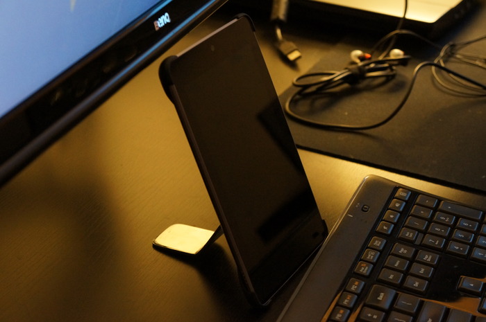 Functional prototype with stand (portrait)