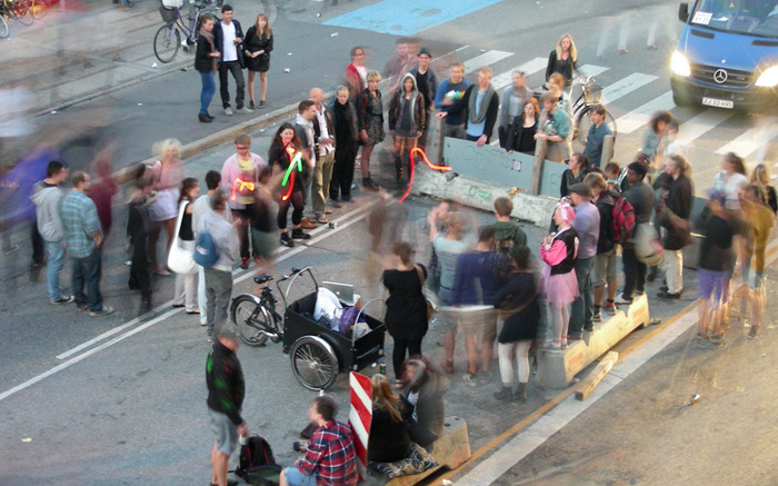 Playing J.S. Joust in the streets of Copenhagen (Photo by Jakob Moesgaard)