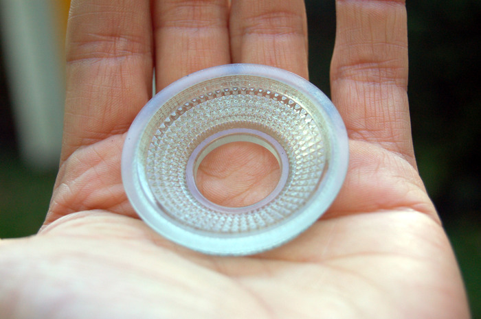 Specially developed Light Lens. Evenly illuminates the scene