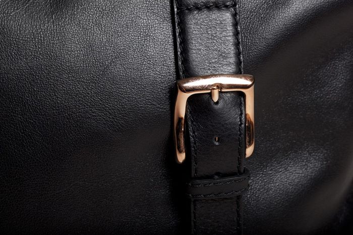 YKK Oro Rosso zip on Women's edition