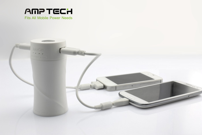 2 USB output of JuiceCan