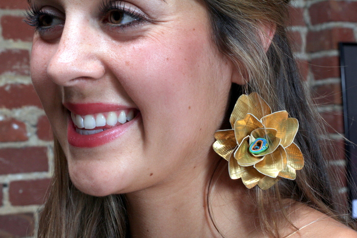 Gold Flower Earrings by Tapigami