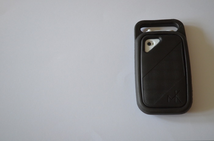 phone in base face down