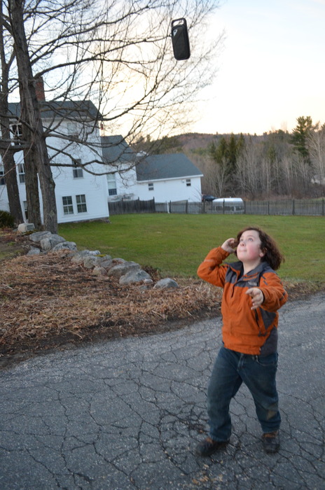 he did catch it...but it wouldn't matter (watch the video)
