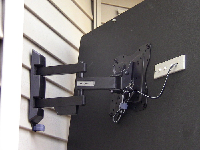 It works on any universal mount