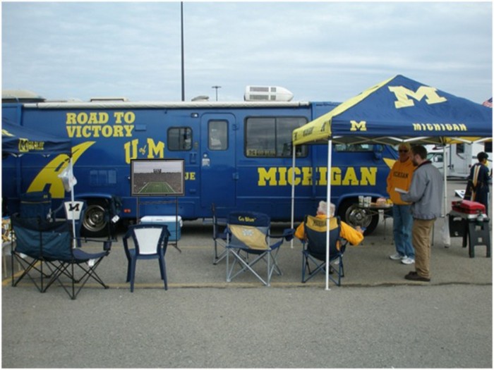 Protection while transporting and tailgating
