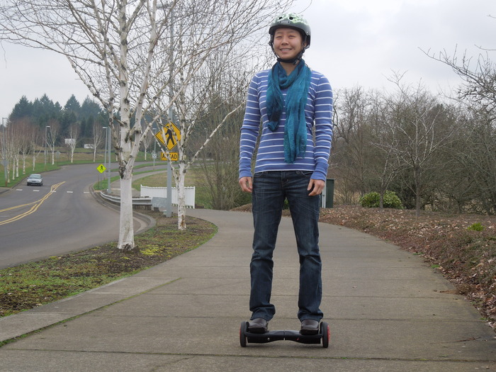 The Hovertrax Is Like Two Dumb Little Segways For Your Feet – Acad 'Nd ...