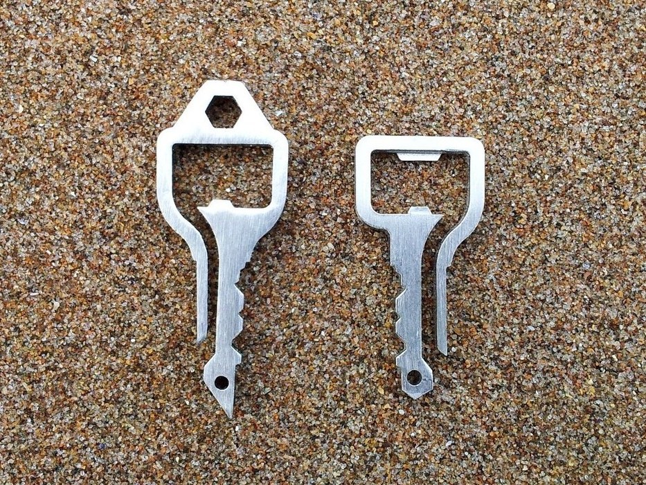 kickstarter make video Multi by tool/ Masterkey: The shaped Key Keychain/ Hook
