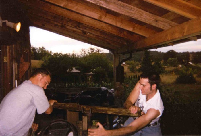 Jeff Ott and Abram Goldman-Armstrong pressing cider in Yamhill in 1999