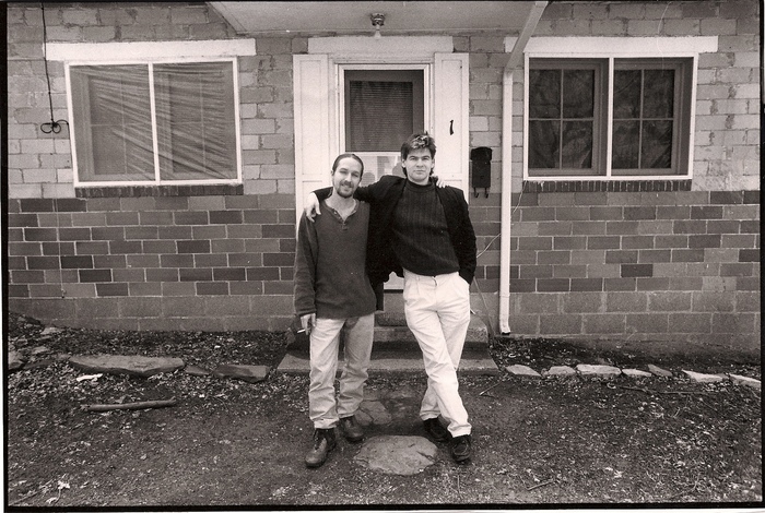 Greg Campbell and Chris Hondros © Evan Eile