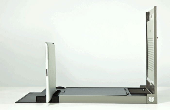 DOK-DOK slides in and out (optical zoom) providing compatibility with iPad 2, 3 & 4th generation.
