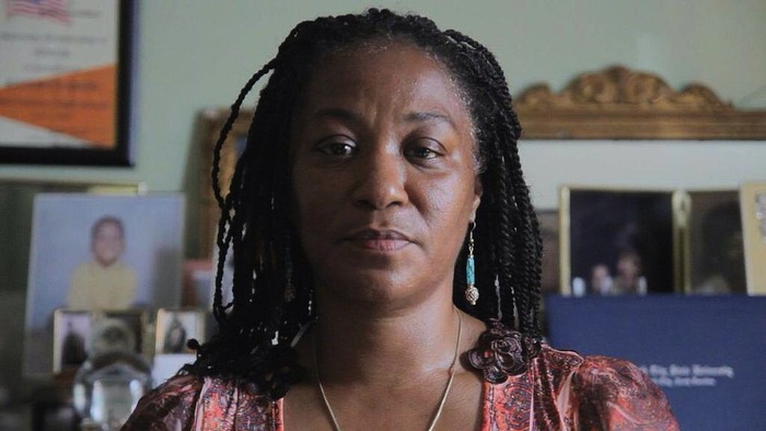 INEZ EASON is the great-granddaughter of Isham Quick. Isham Quick was a Coal & Wood Dealer and was also a board member of the Metropolitan Trust Company in Wilmington, NC before the massacre of 1898.