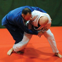 Paul Judo-ing