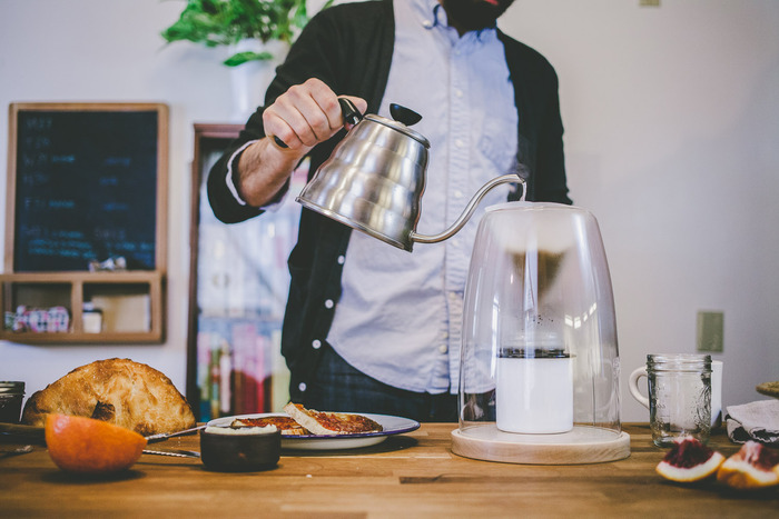 Genieten van het ritueel van koffiezetten met de Manual Coffeemaker No1 ...