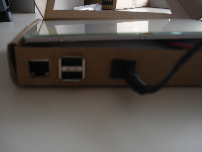 USB - Ethernet + Screen Power (Cardboard Model)