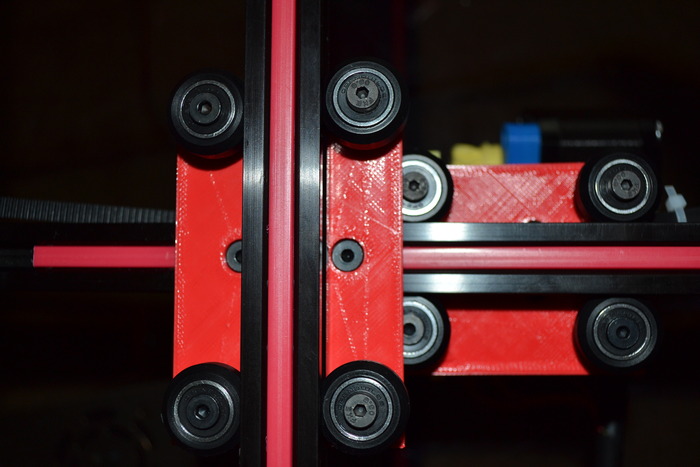Linear Rails / Solid Wheels on Cobblebot