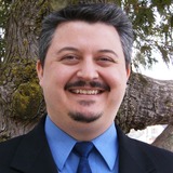 Fic%20headshot.medium