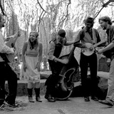Laughin%20stringband.medium