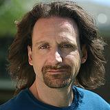 Headshot4web.medium