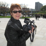 Donna%20with%20camera%20pic.medium