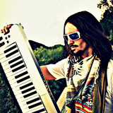 Lightning%20eyez%20tropical%20keyboard%20photo%20jeff%20bailey.medium