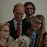 Familypicture.medium