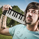 Boombox2_keyboard_kyle_moreyellow.medium
